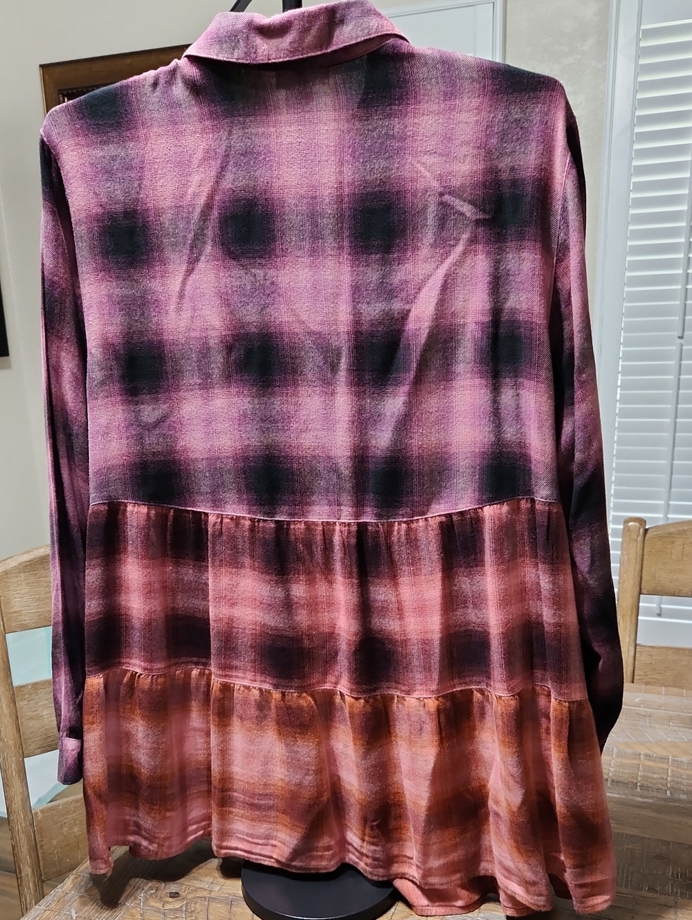 J Jill Women's Button-Front Tiered Tunic Top, Peplum Ombre Plaid Long Sleeve - Picture 2 of 2